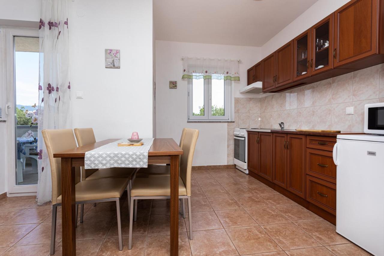 Apartments Katarina Šilo Eksteriør bilde