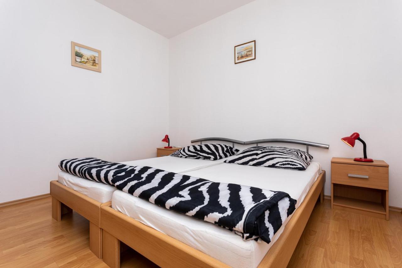 Apartments Katarina Šilo Eksteriør bilde