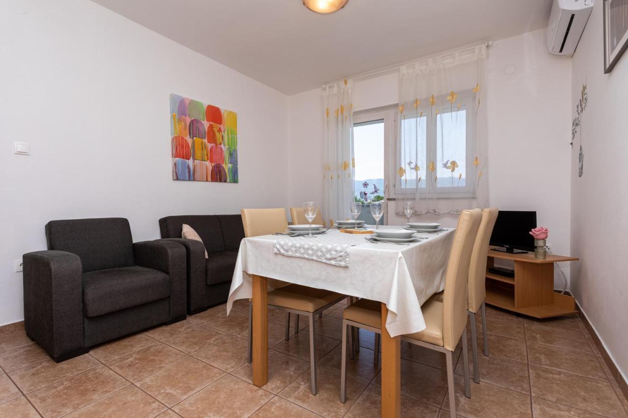 Apartments Katarina Šilo Eksteriør bilde