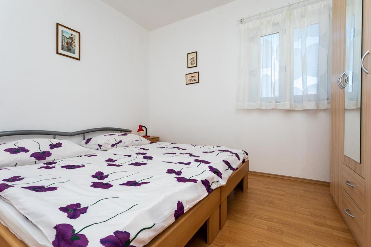 Apartments Katarina Šilo Eksteriør bilde