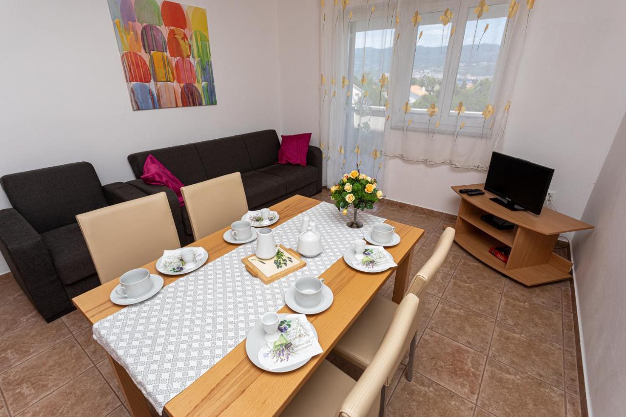 Apartments Katarina Šilo Eksteriør bilde