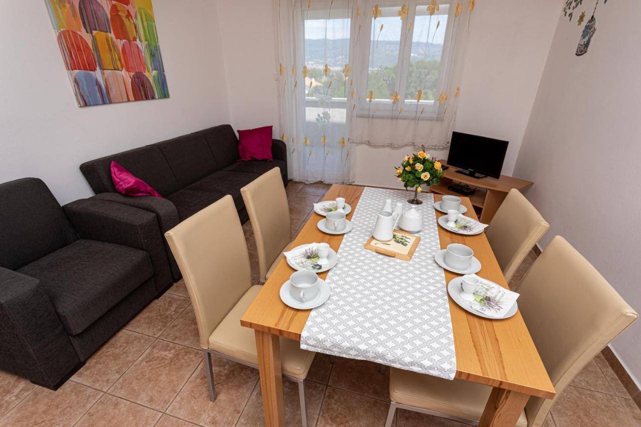 Apartments Katarina Šilo Eksteriør bilde