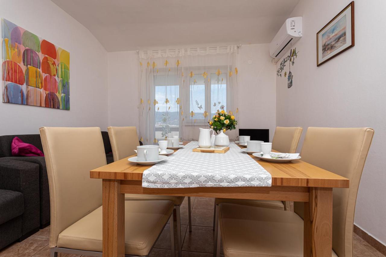 Apartments Katarina Šilo Eksteriør bilde