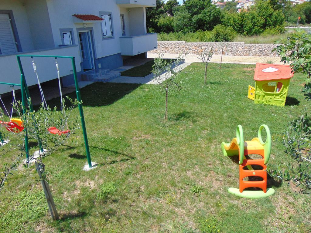 Apartments Katarina Šilo Eksteriør bilde